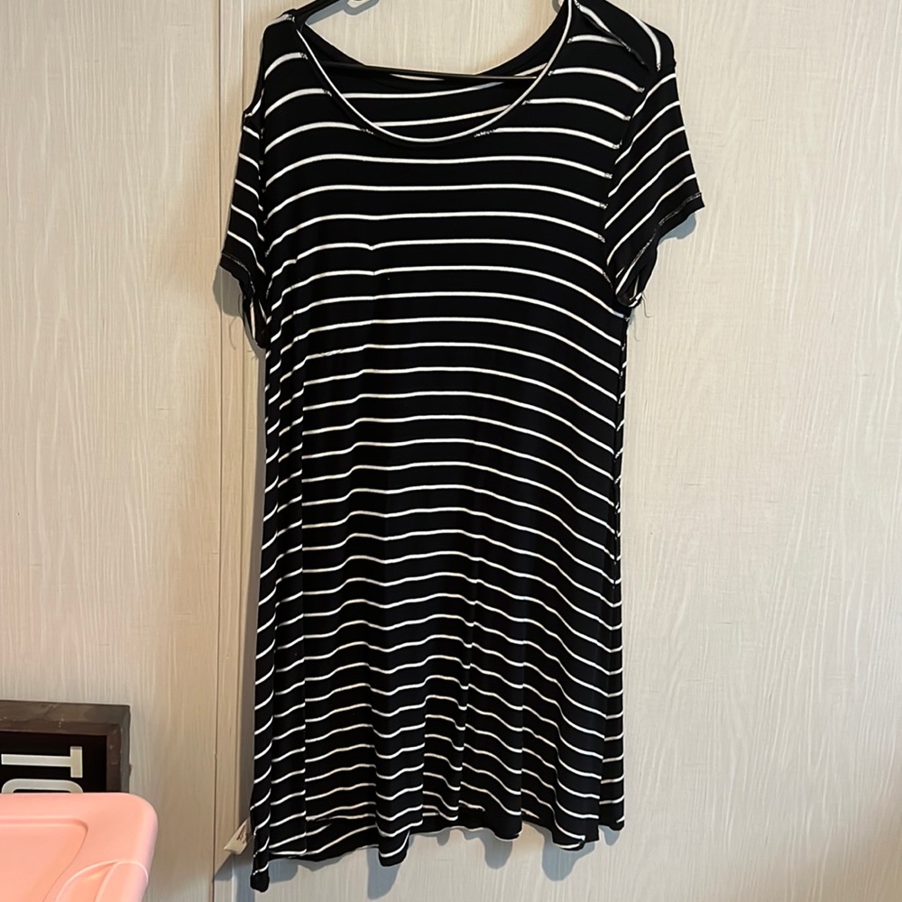 Arizona brand cute T-shirt dress